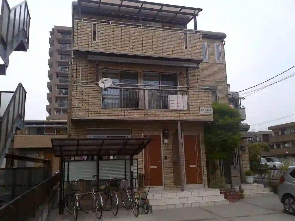 ライラック 外観