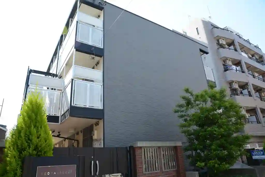 レオパレス塚越LA1 外観