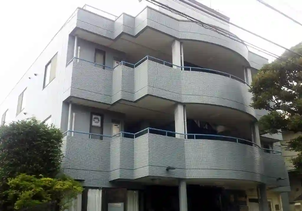 オークハウス国立 外観