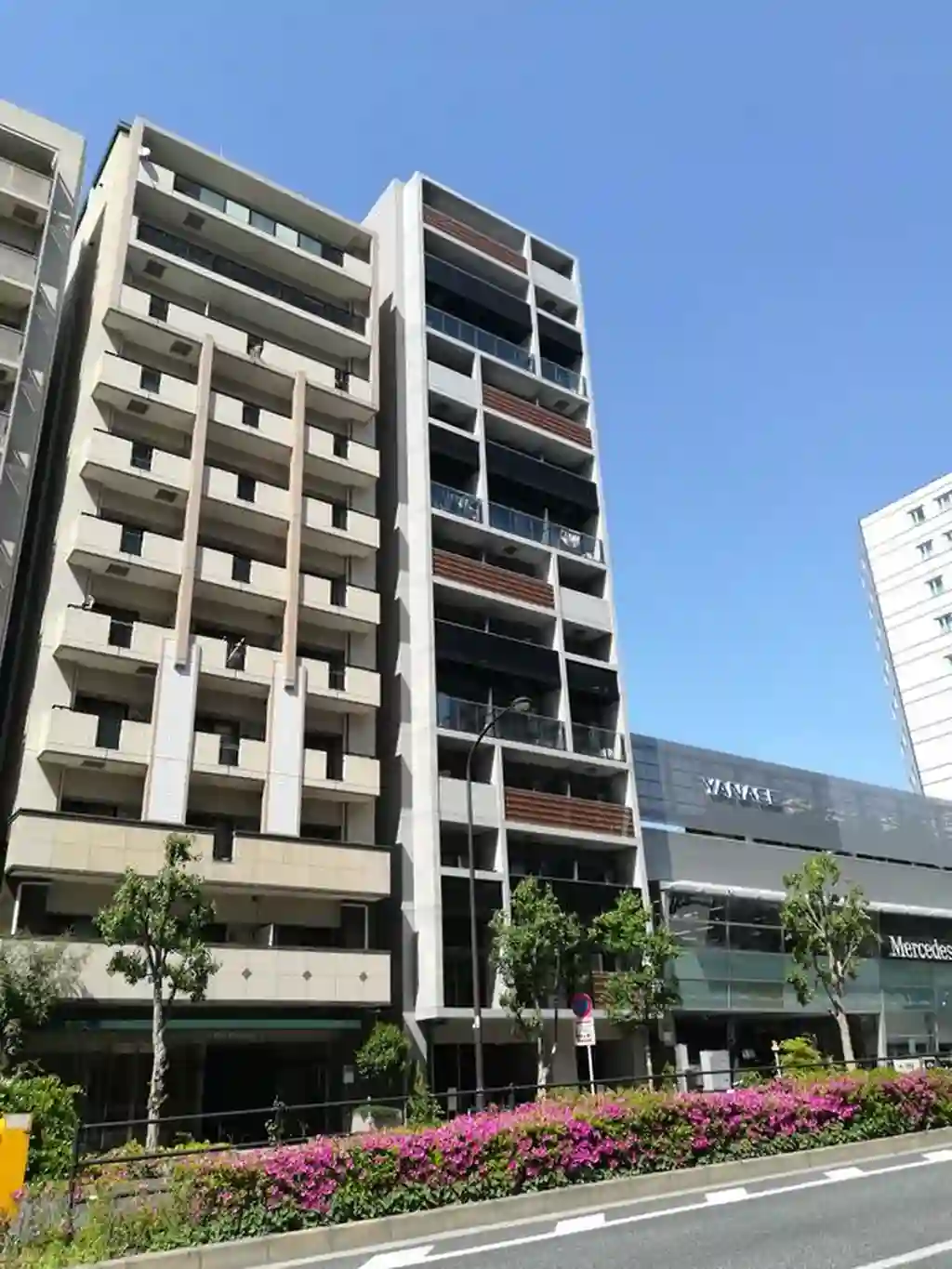 ZOOM西新宿 外観