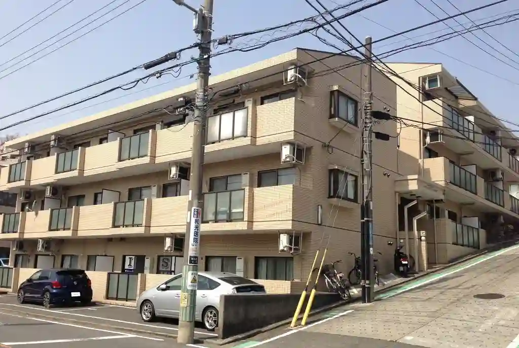 キャトルセゾンシライ弐番館 外観