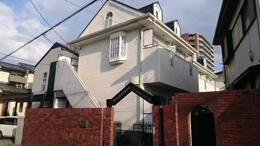 レオパレスシーガル 外観