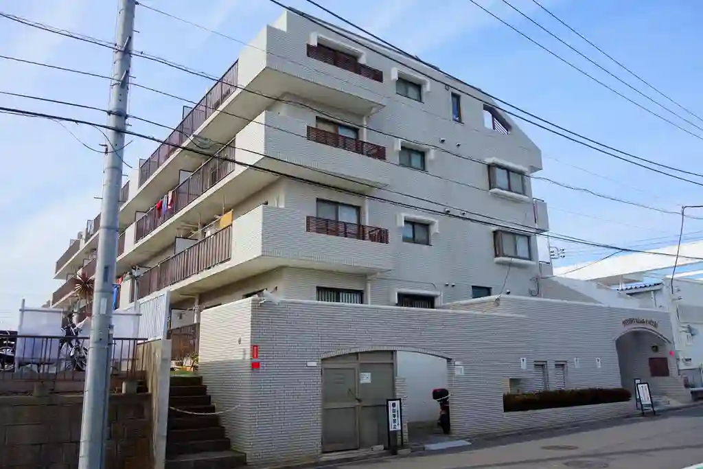 ダイアパレステレタフィいずみ野 外観
