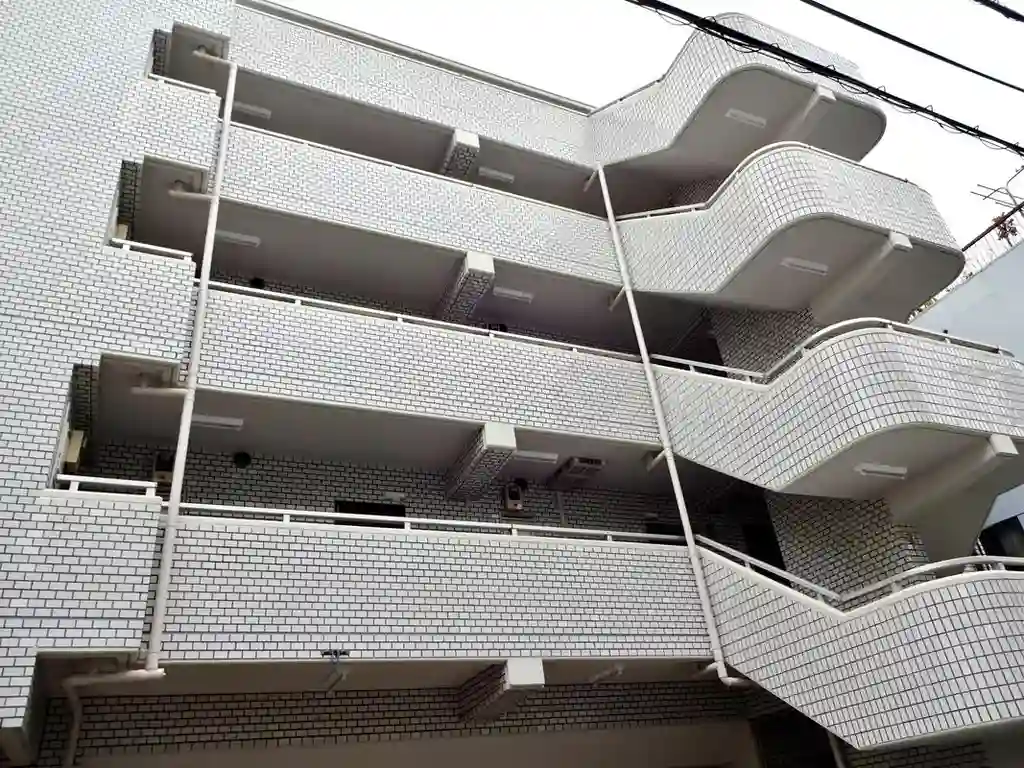 メイプル森戸2 外観