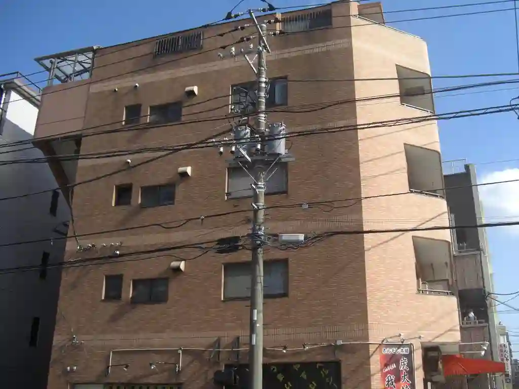 翁ビル 外観