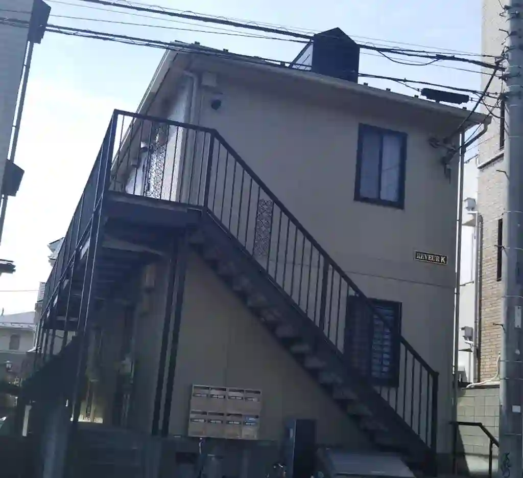 REVEURK 外観
