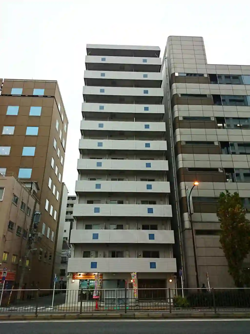 カスタリア新富町 外観
