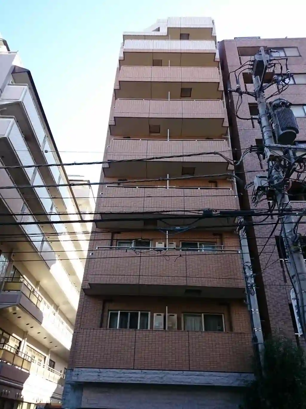 レフィーズ上野 外観