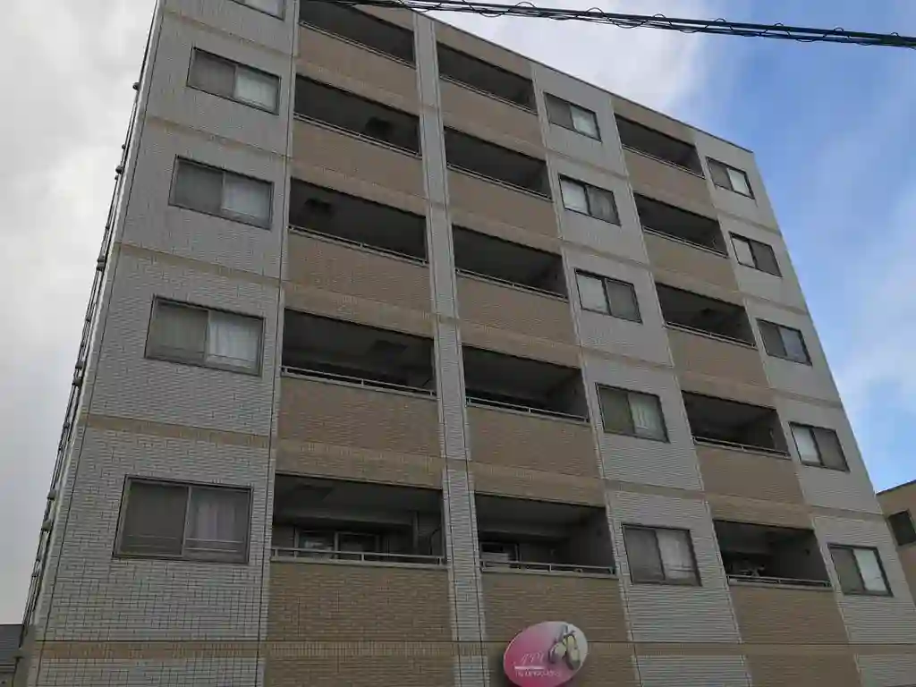 プレザン小森 外観
