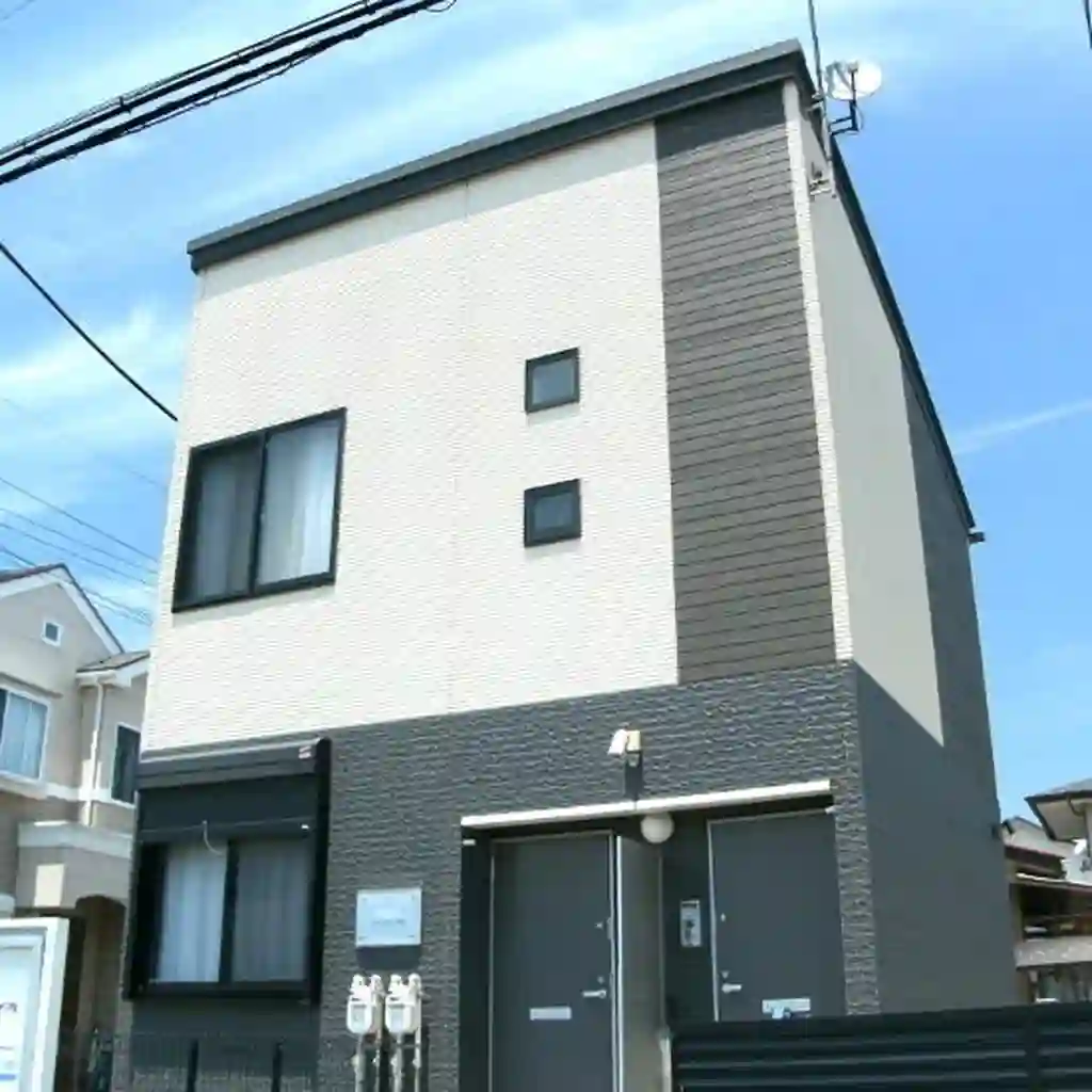 レオネクストカームネス 泉 外観