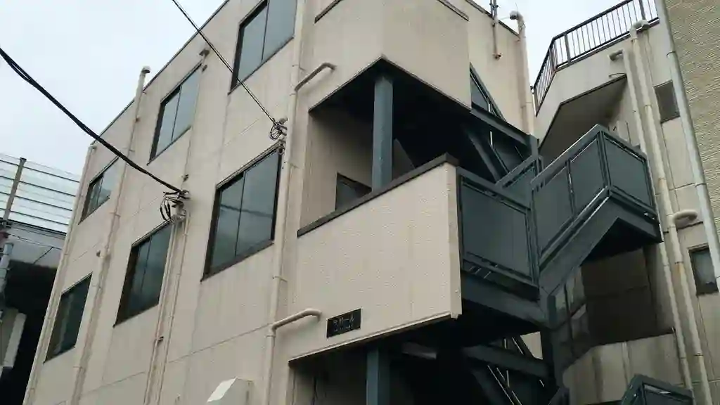 ラ・ポール 外観