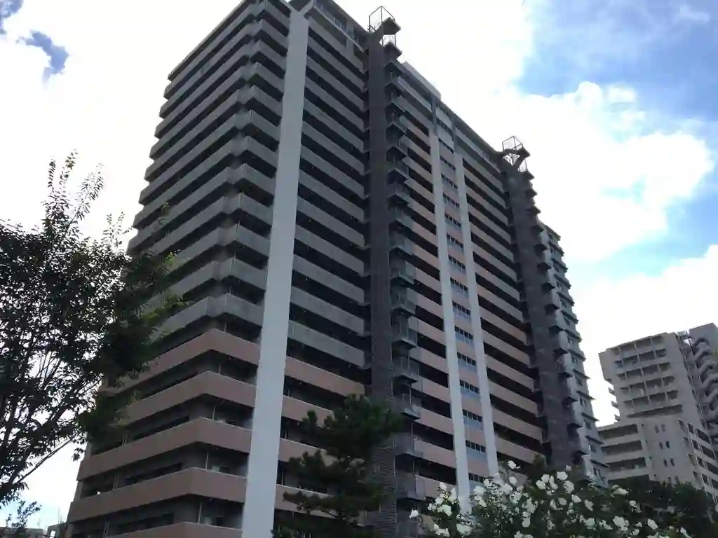 パティオス エリストザ・タワー棟 外観