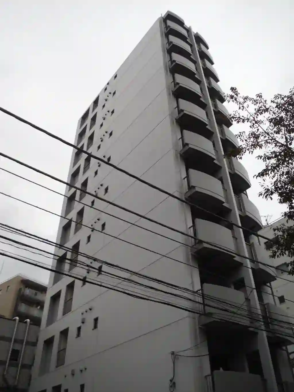 オーパスワン 外観