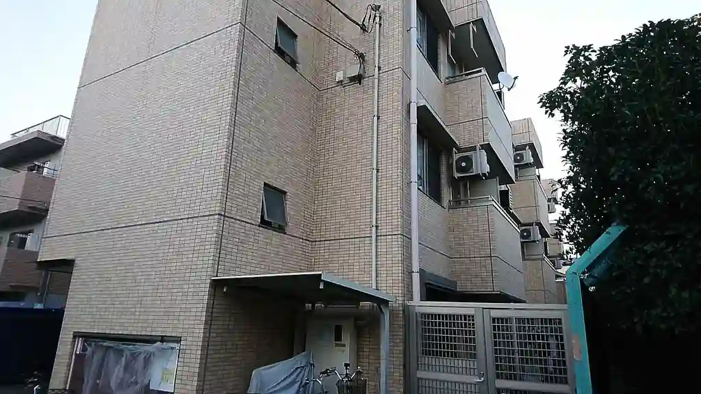エル・コモンズ 外観