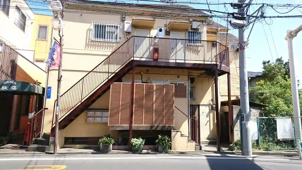 泉ハイツ 外観