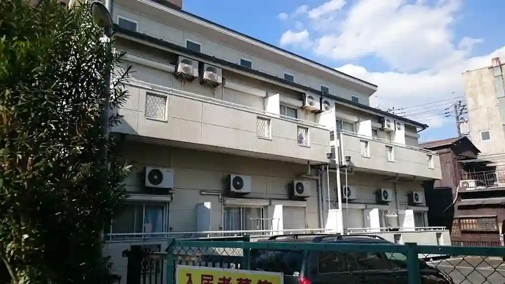 アルファ11 外観