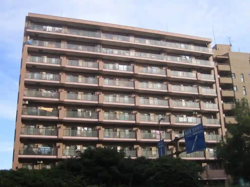 鶴見イーストリバー 外観