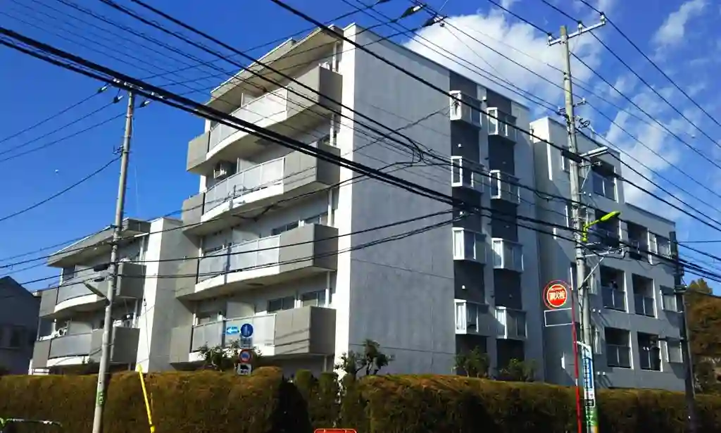アルファステージ成城通り 外観