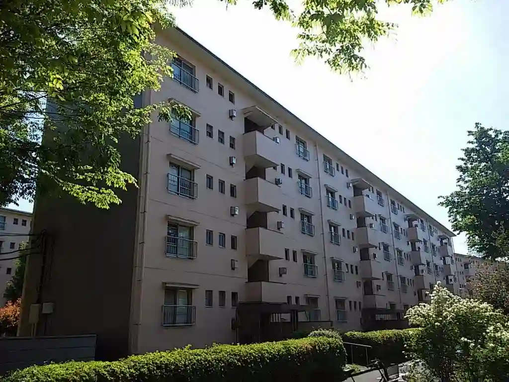 柏町団地17号棟 外観
