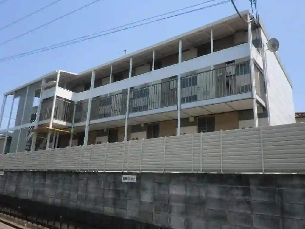 レオパレスブラボー辻堂 外観