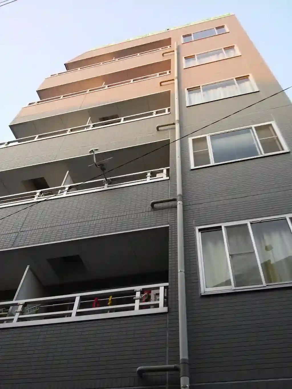 ドマーニ梅島 外観