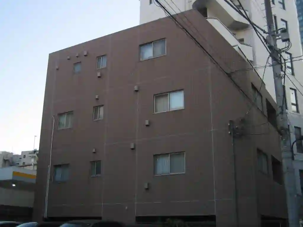 ラスュレ麻布 外観