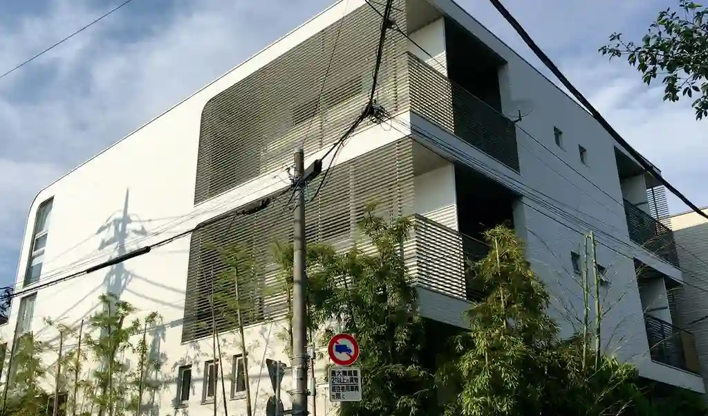 ブラン・ラファール下馬 外観