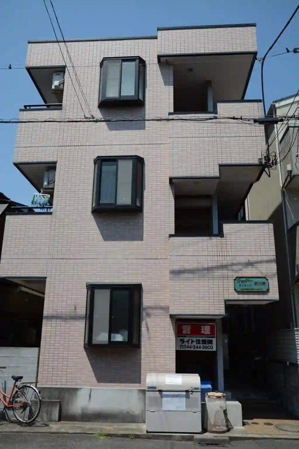 グリフィン新川崎 外観