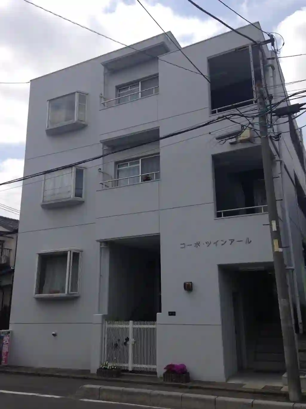 コーポツインアール 外観