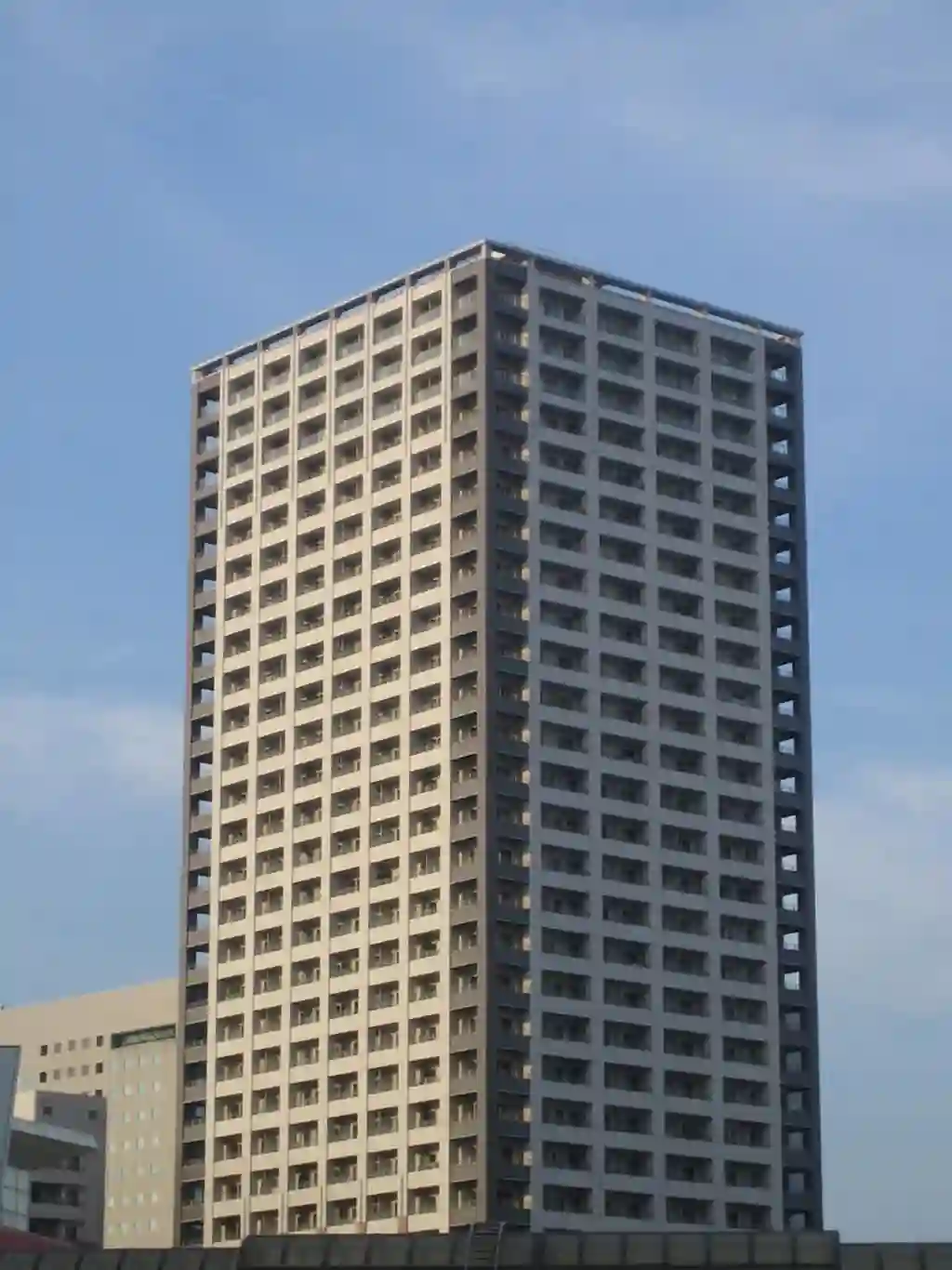 ラゾーナ川崎レジデンスT棟セントラルタワー 外観