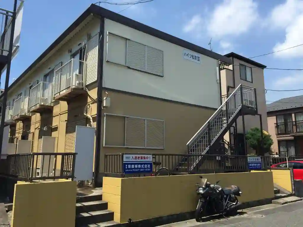 ハイツ松清III 外観