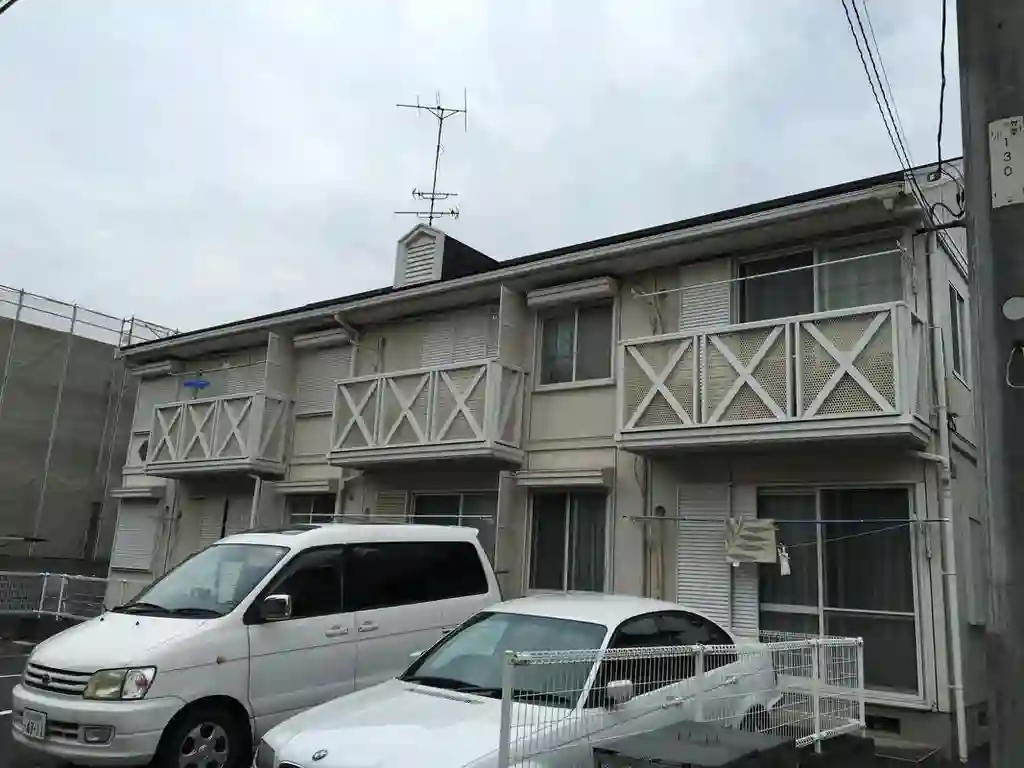 リーウィンズ本中山 外観