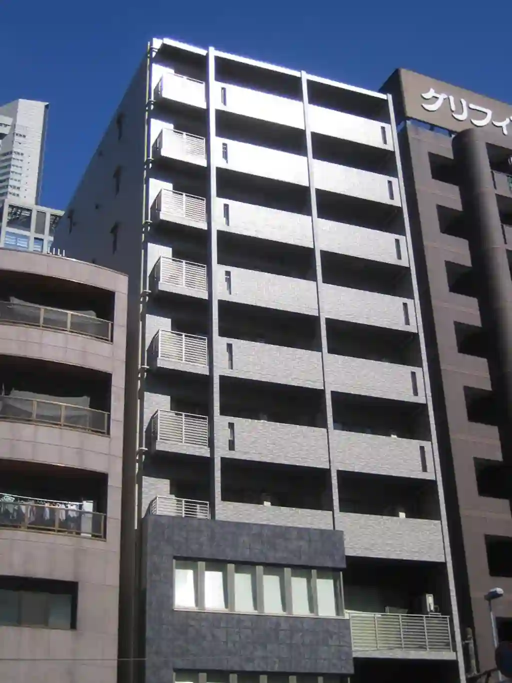 横浜鉄管ビル 外観