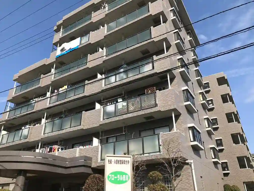 フローラル市川 外観