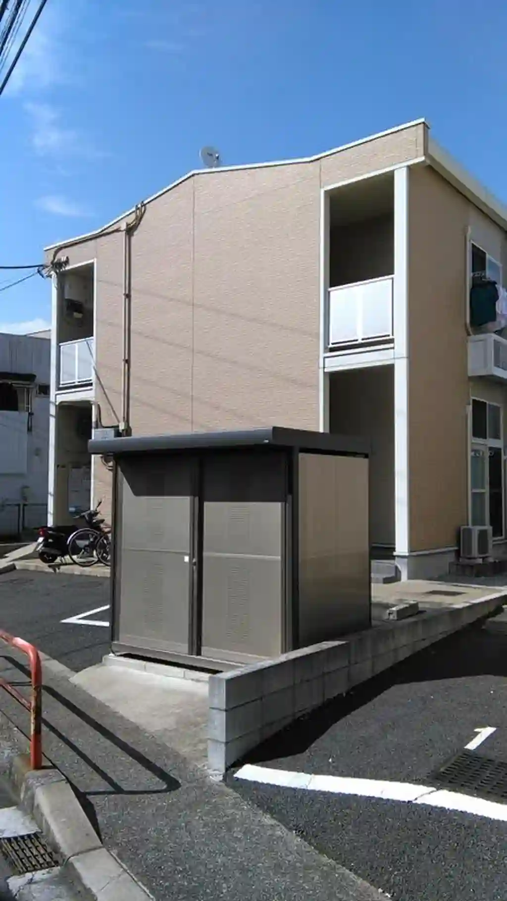 レオパレスローズ 外観
