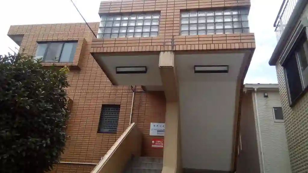 マイハウスレフォール 外観