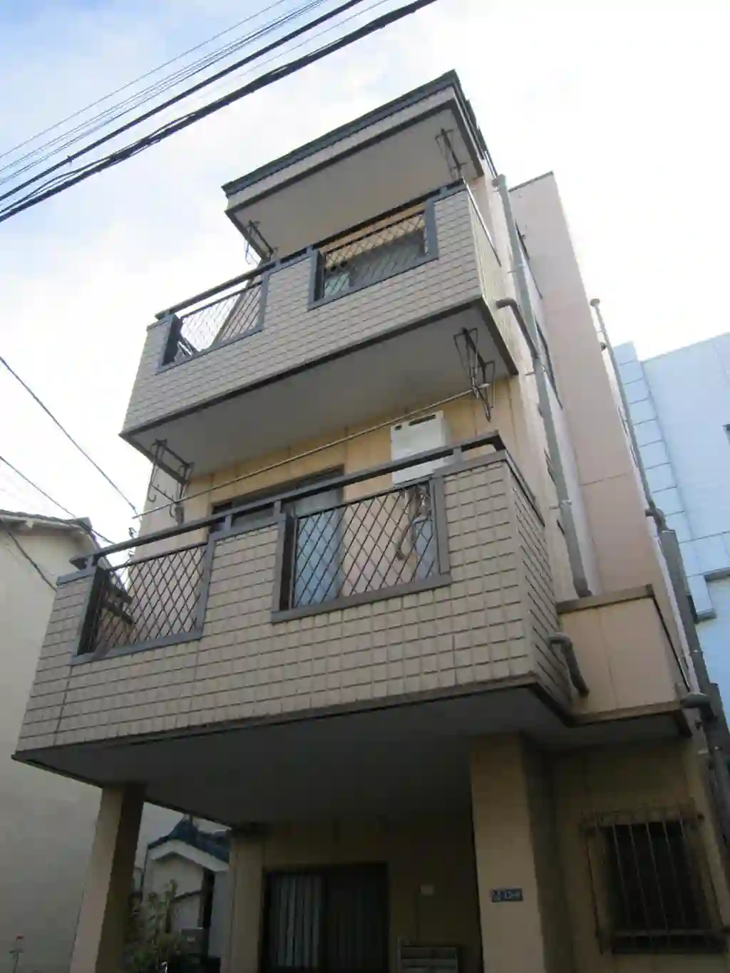 ウイング志茂 外観