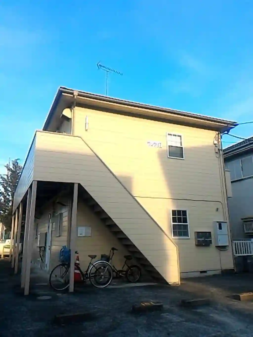 サングリエ 外観