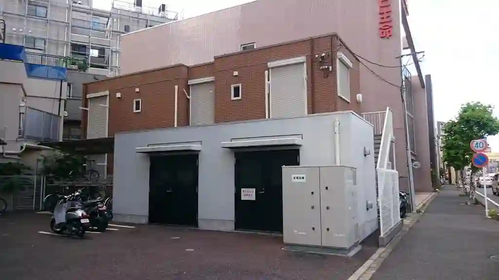 ブラウン・フラット 外観