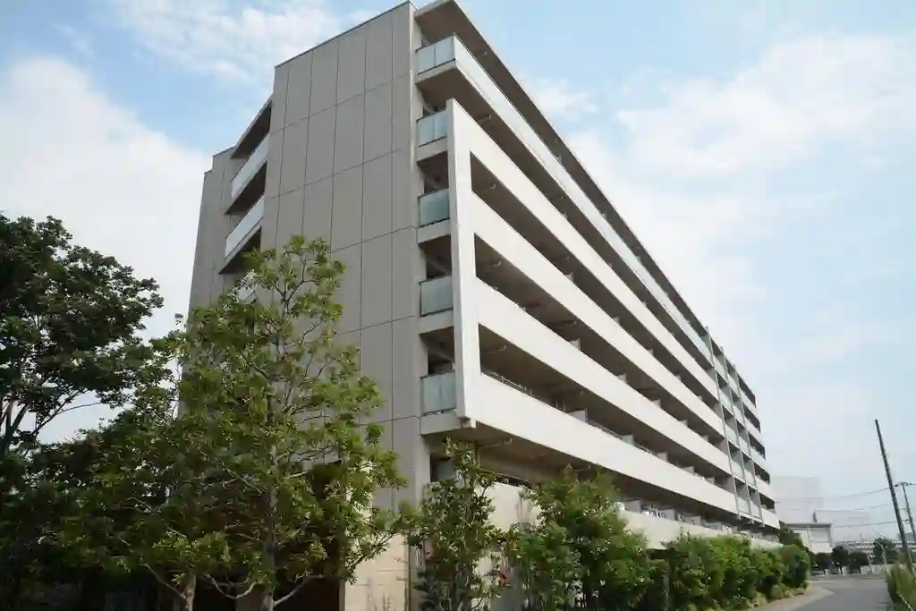 パークホームズグランファースト(鈴木町)ブロードコート 外観