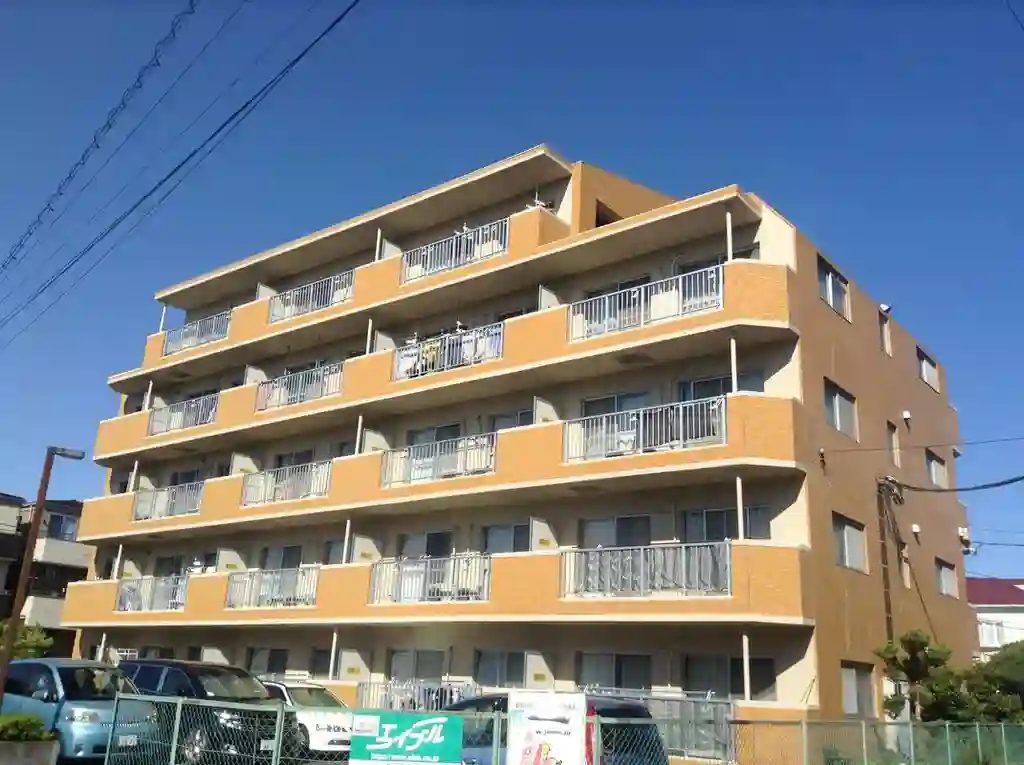 エステイト 外観