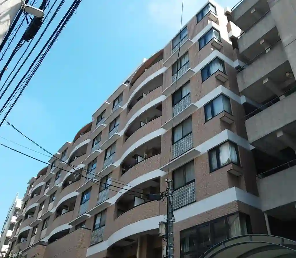 レールシティ横浜反町公園 外観
