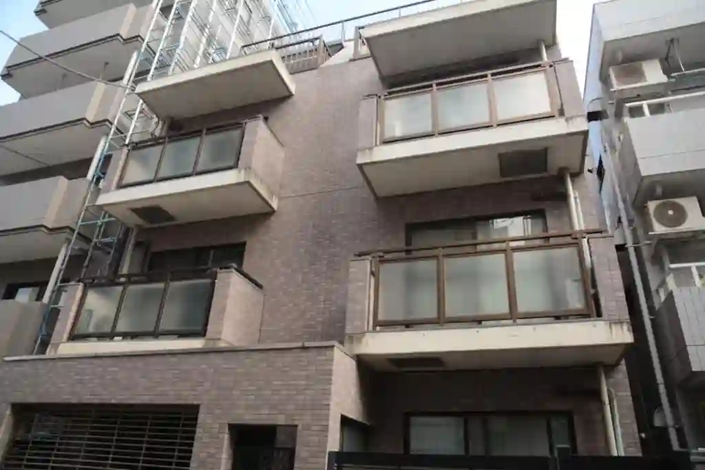 アクシス 外観