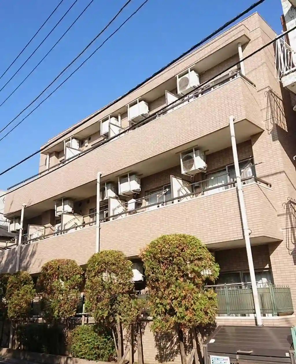 パストラーレ 外観