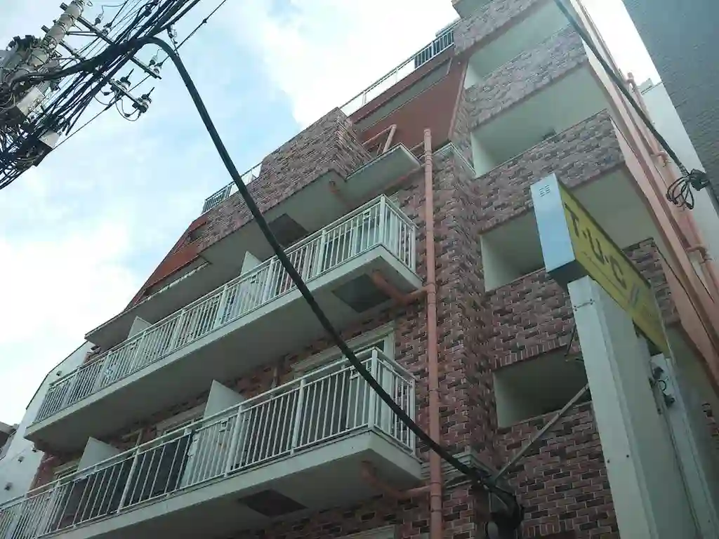 Kレインボー明大前 外観