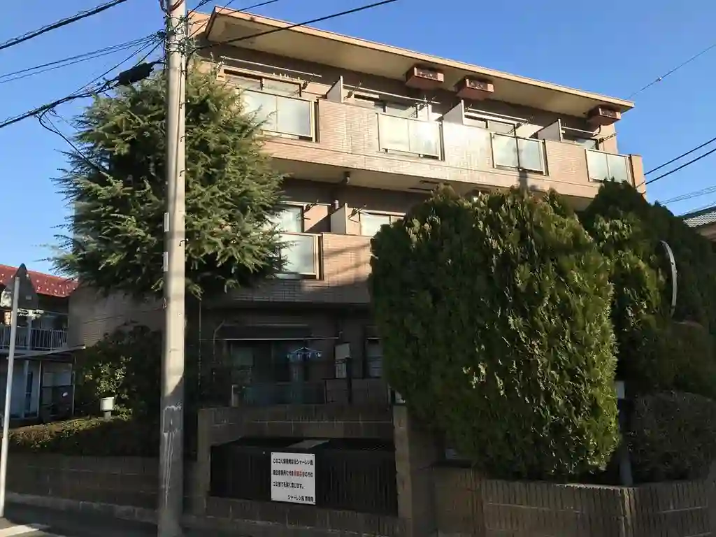 シャーレン鳳 外観