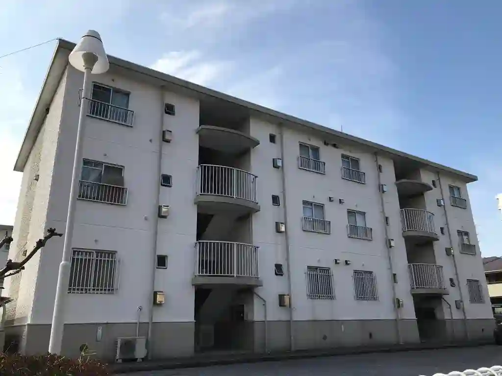 市川クローバーハイツ鈴木 外観