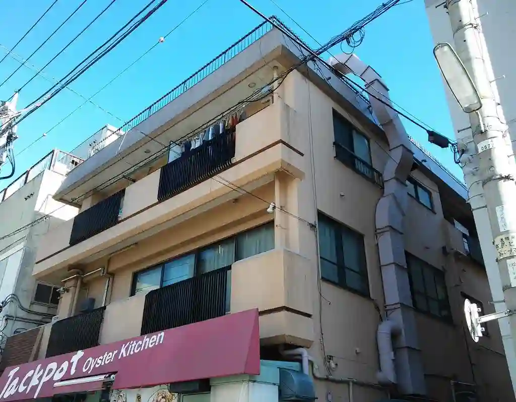 間城コーポラス 外観