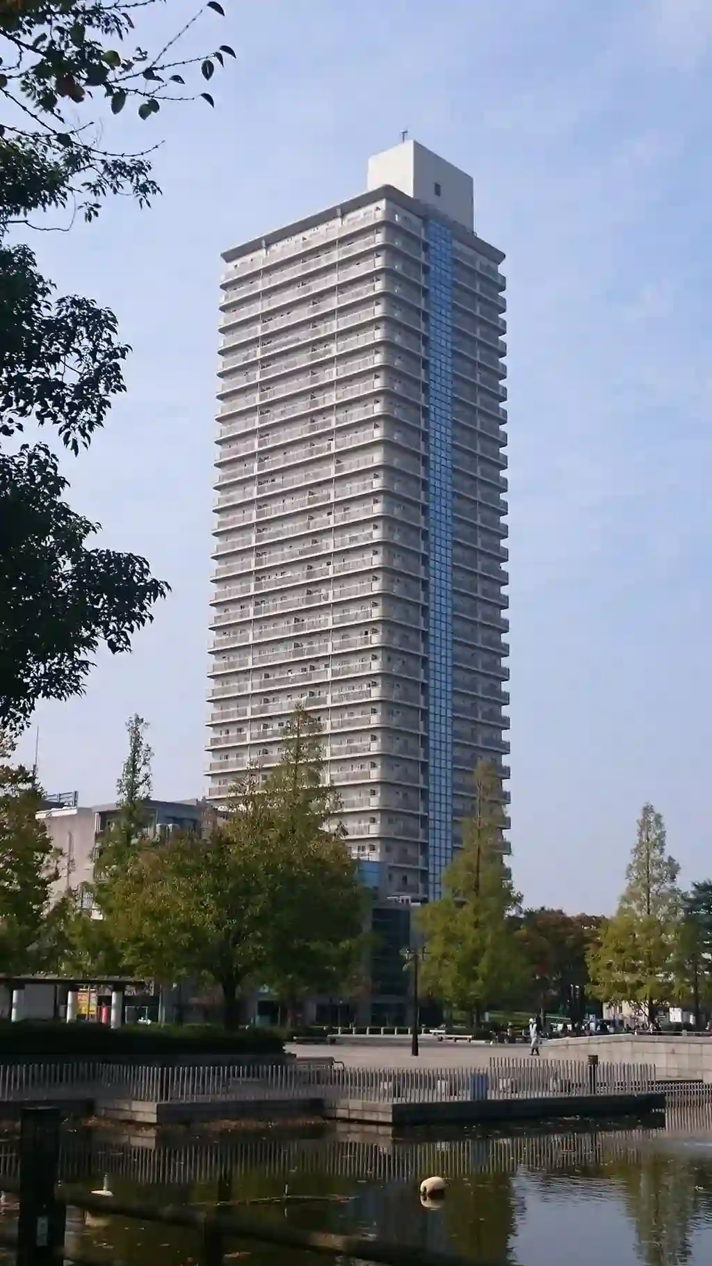 アイ・タワー 外観