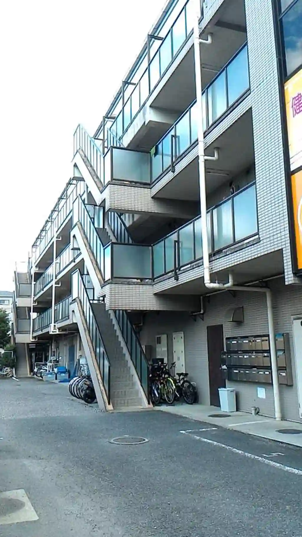 FSK日進ビル 外観